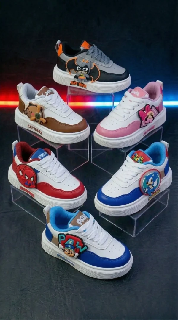 Modela_estos_7_202604062215 Spinner Infantil