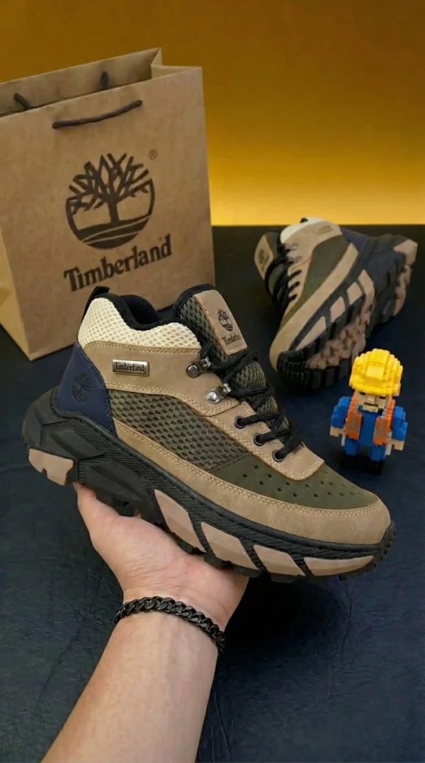 no_cambies_nada._202604080424 Bota Timberland