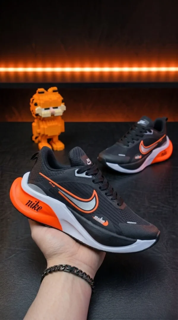 Intercambia_los_zapatos_azules_por_202605080547 Nike Zoom Ultra