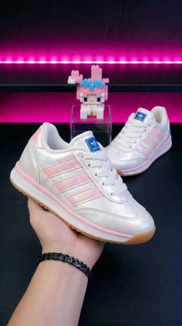 Quiero_que_cambies_el_zapato_202605080507 Adidas SL 72