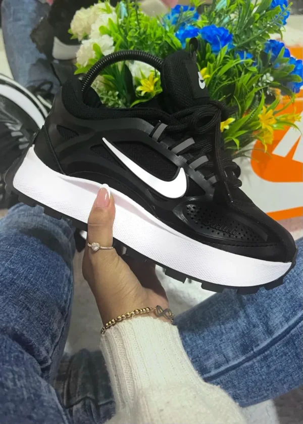 Nike Bailleli adulto