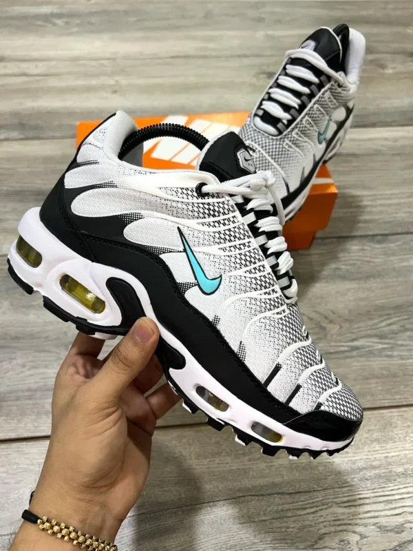 Nike TN Adulto