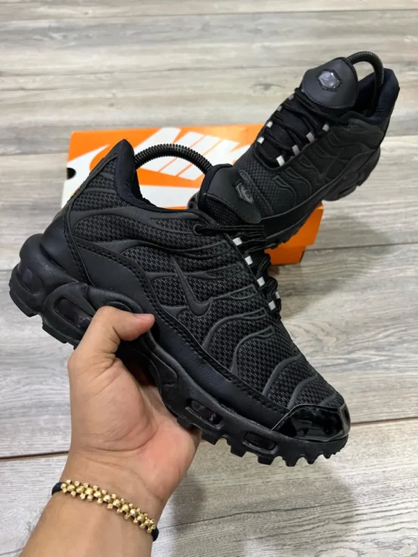 Nike TN Adulto