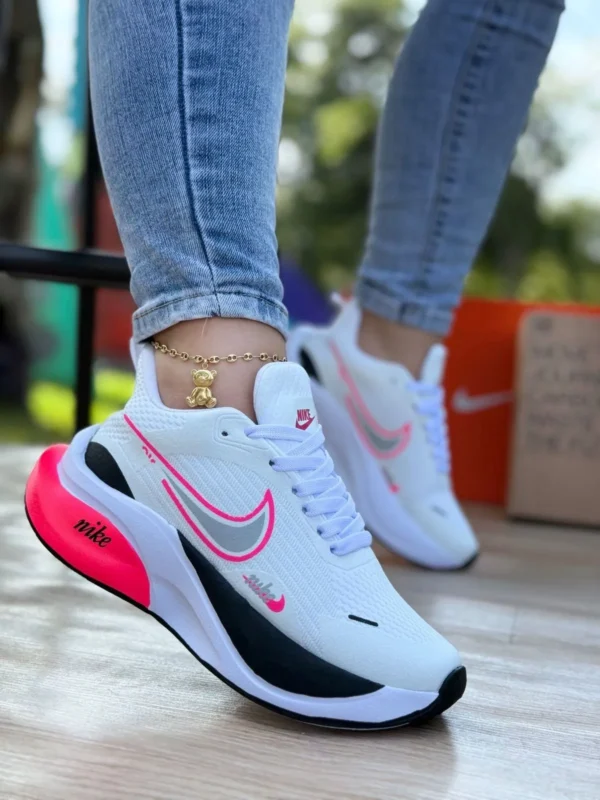 NIke Zoom Dama