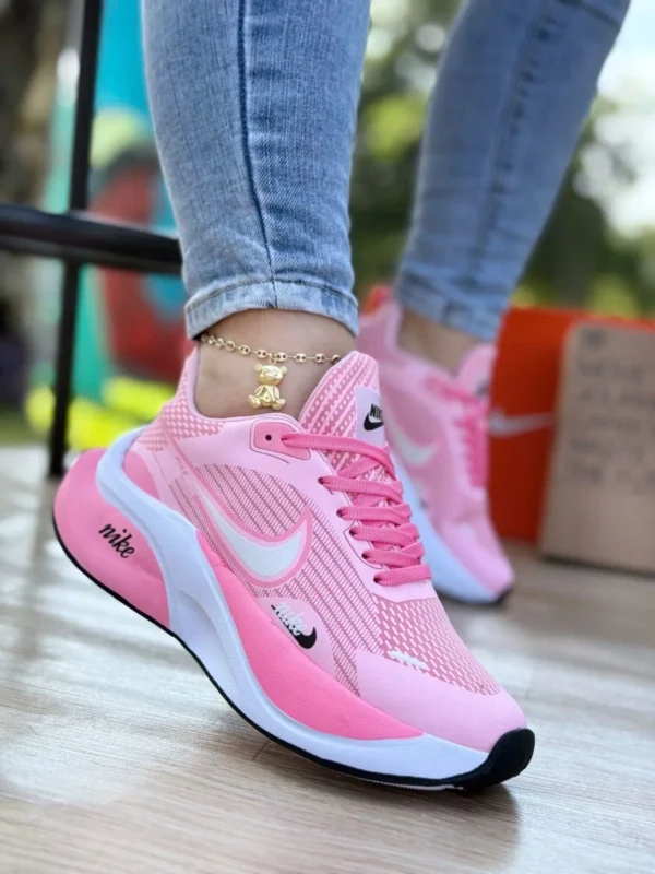 NIke Zoom Dama