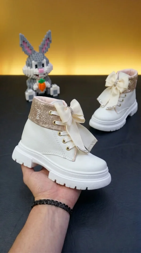Bota Corta Charol