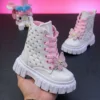 Intercambiar_botas_muñeco_y_luz_202608310407 Botin Mariposa para niña